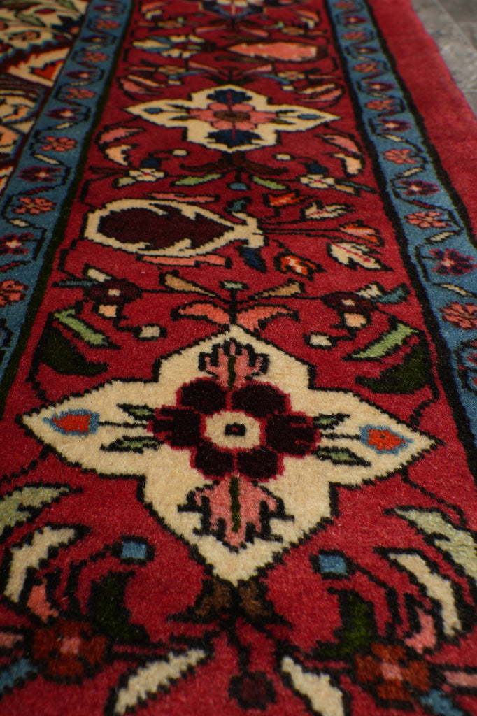 6.7 x 10 Ivory Fine Persian Lilihan Bibikabad Rug #B-72413