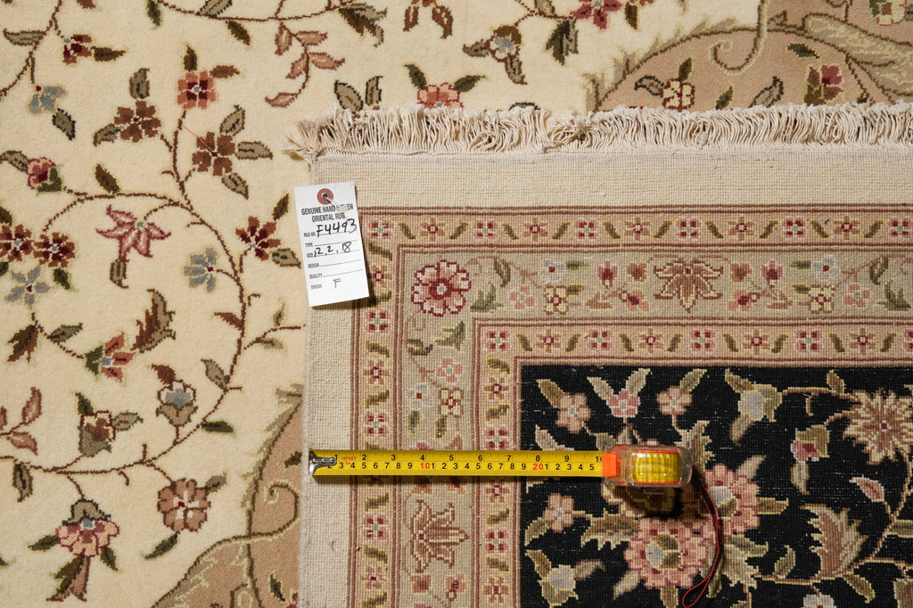 12.2 x 18 Quality Wool and Silk Handmade Rug Ivory Black #F-4493