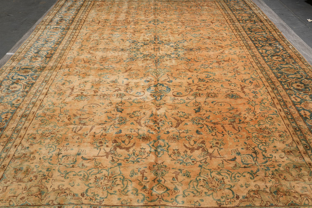 11.2 x 16.5 Estate Persian Hand-Knotted Wool Rug #PIX-12595