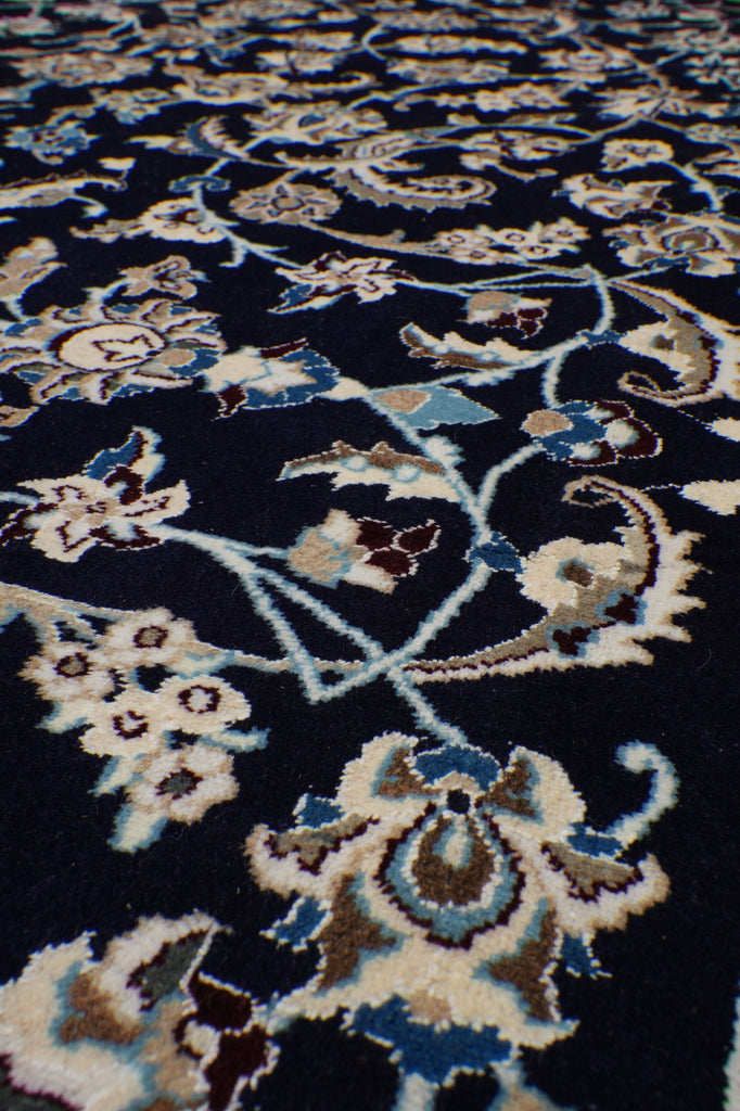 8 x 11.7 Persian Fine Nain Rug Iran #PIX-14345