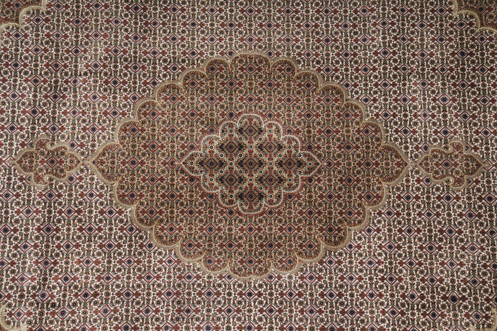 Patterned carpet with intricate design