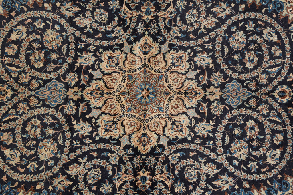 6.9 x 10 Ivory Persian Wool & Silk Nain Rug #PIX-16739