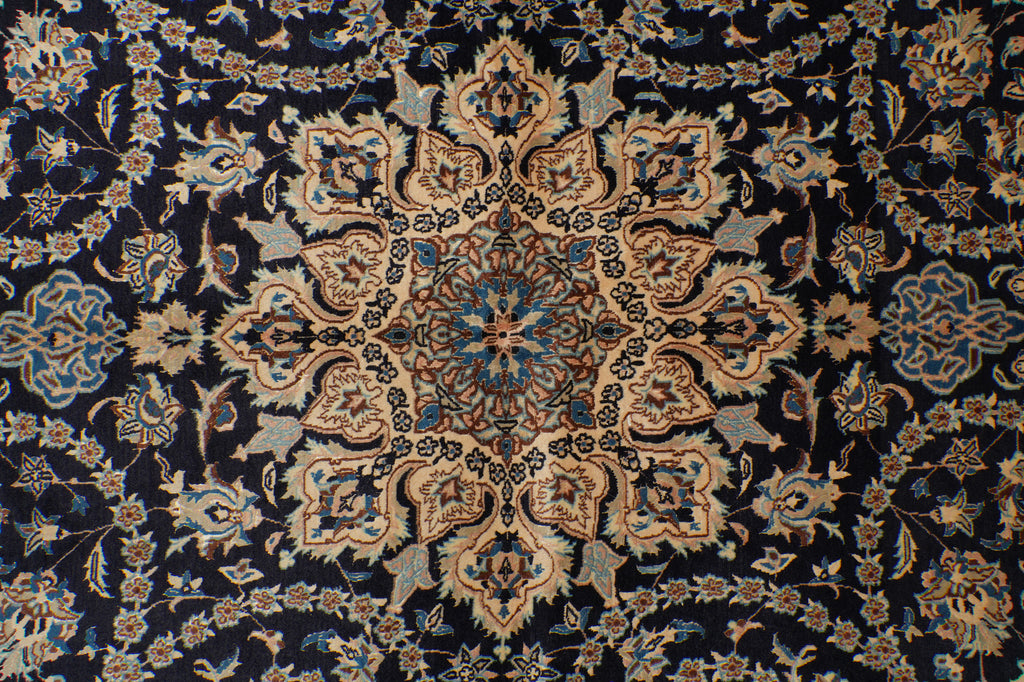 6.9 x 10 Ivory Persian Wool & Silk Nain Rug #PIX-16739