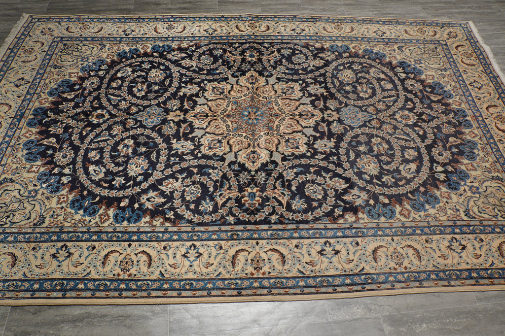 6.9 x 10 Ivory Persian Wool & Silk Nain Rug #PIX-16739