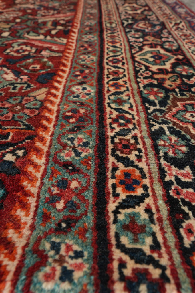 10.6 x 17 Antique Persian Mahal Estate Rug 1960's #F-4499