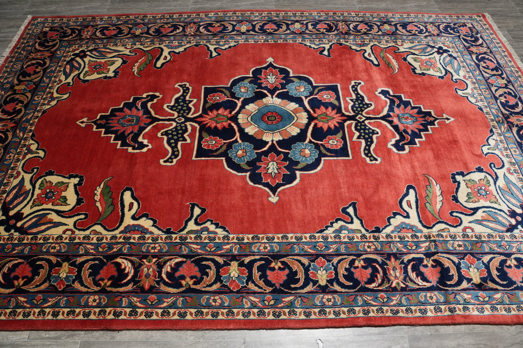 7 x 10.8 Persian Sarouk Rug Coral Red 72410