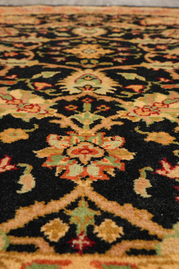 6 x 6 Round Handmade Jaipur Rug Black Coral #F-4201