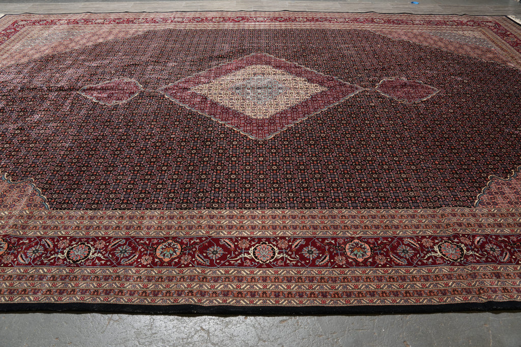 18 x 18.3 High Quality Wool and Silk Mahi Tabriz Rug Black