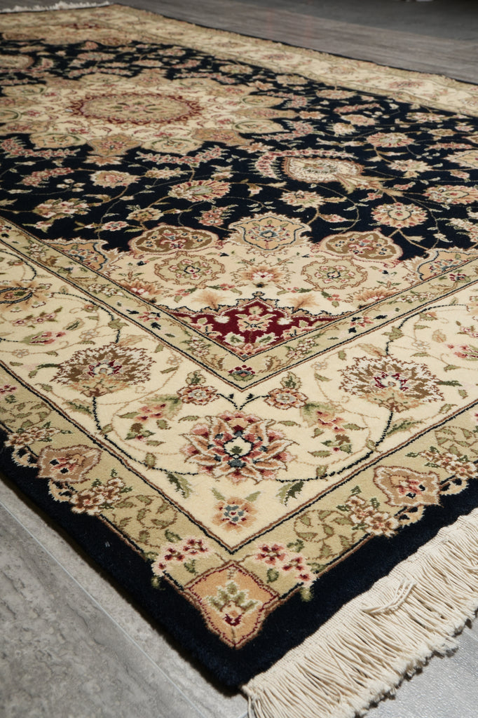 5.9 x 8.9 Quality Wool And Silk Tabriz Rug Fancy Black #PIX-10568