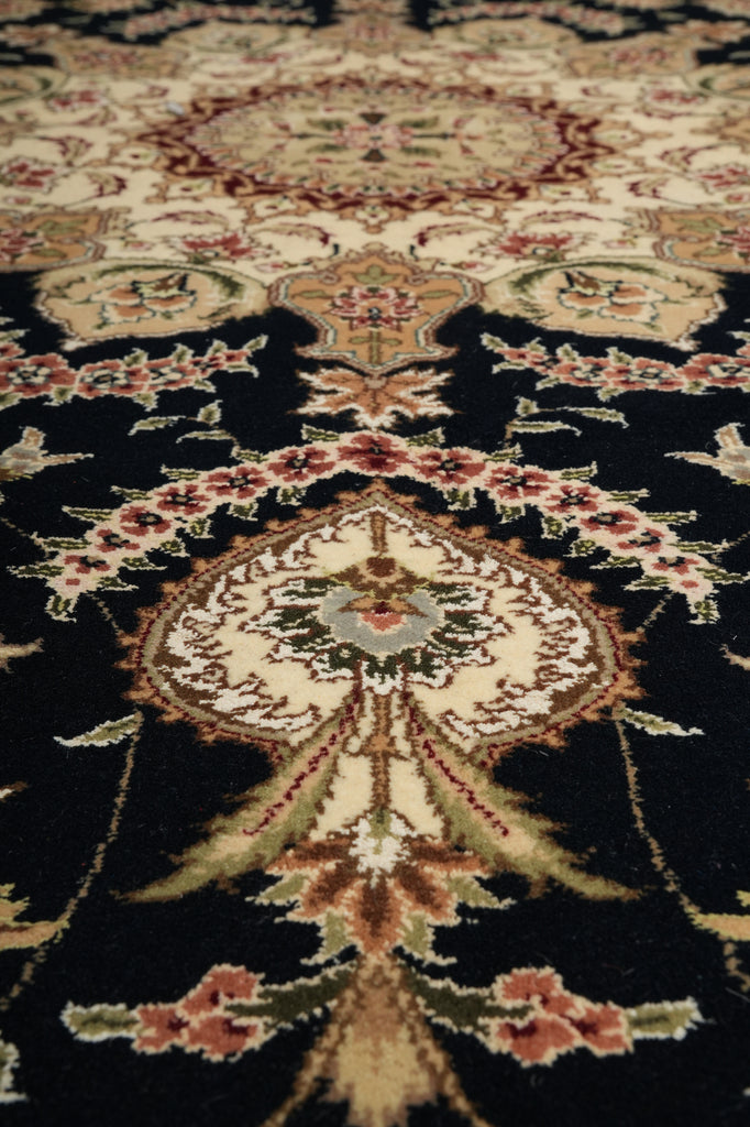 5.9 x 8.9 Quality Wool And Silk Tabriz Rug Fancy Black #PIX-10568