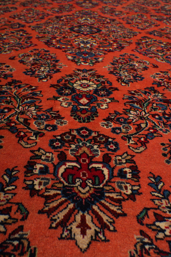 6.9 x 10 Persian Sarouk Rug 81821