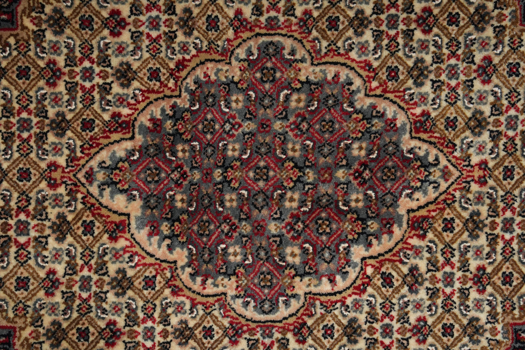 6.8 x 10 Nice Hand-knotted Rug Quality Wool and Silk Lustrous Dense Pile #PIX-10151