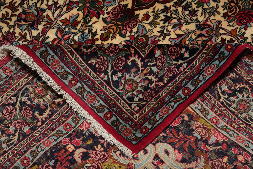 7 x 10.7 Ivory Fine Persian Floral Bijar Rug 72408