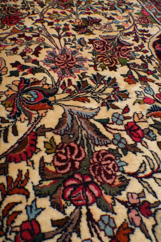 7 x 10.7 Ivory Fine Persian Floral Bijar Rug 72408