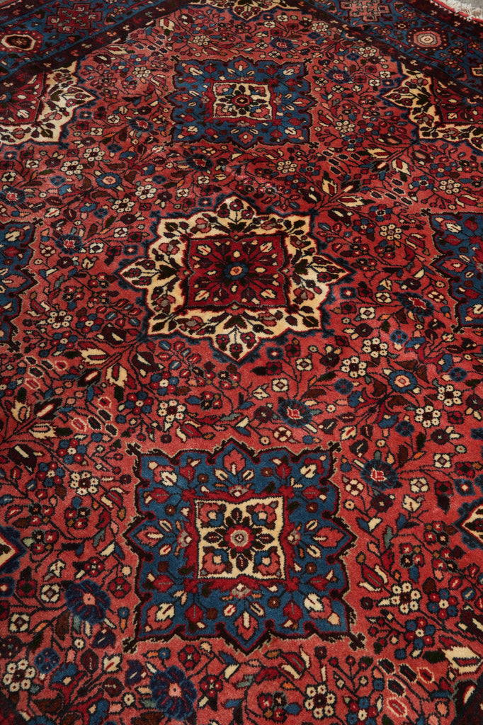 6.8 x 6.8 Red Fine Persian Lilihan Sarouk Rug 72382