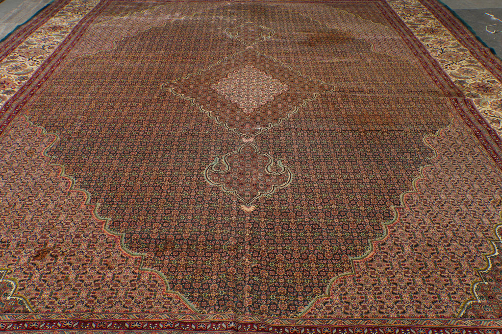 13.3 x 16.6 Fine Wool and Silk on Silk Mahi Tabriz Rug Green #PIX-5767