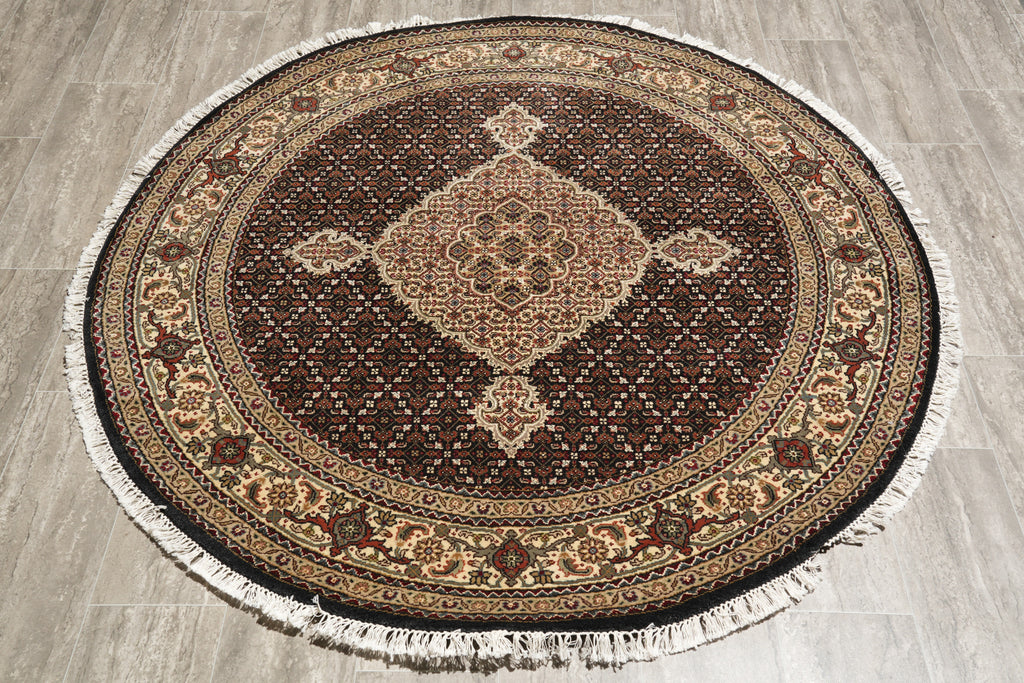 5.2 x 5.4 Round Quality Wool and Silk Handmade Mahi Tabriz Herati Rug Black