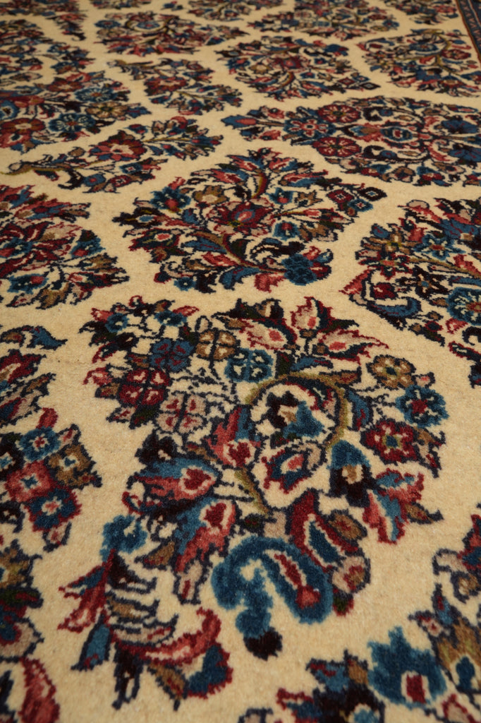 7 x 7.4 Ivory Fine Persian Sarouk Rug 72381
