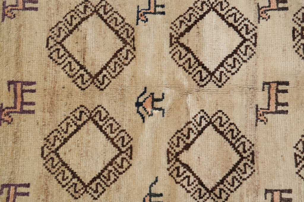 3.9 x 6.9 Persian Gabbeh Shiraz Rug #PIX-17734
