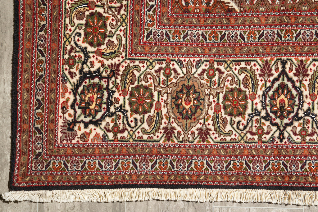 6.7 x 10 Black Authentic Persian Mahi Tabriz Handmade Wool and Silk Rug #F-4220