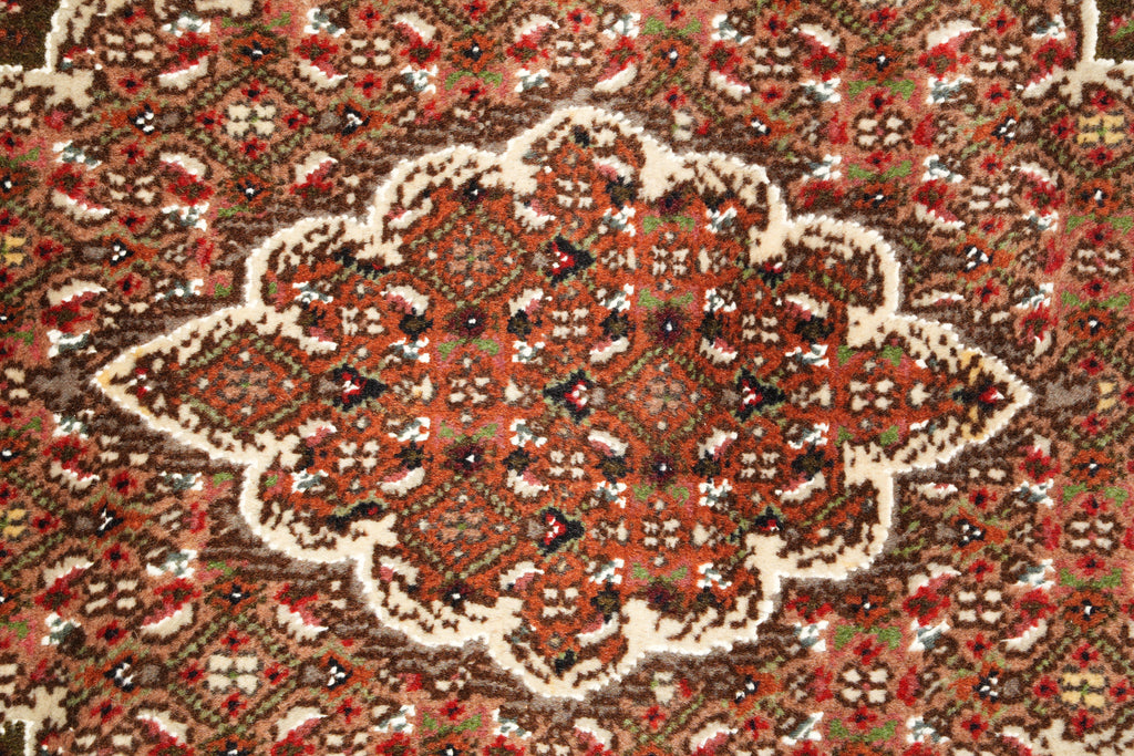 6.7 x 10 Black Authentic Persian Mahi Tabriz Handmade Wool and Silk Rug #F-4220