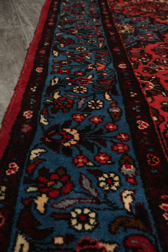 7 x 7 Dull Red Fine Persian Bakhtiari Rug #B-72424