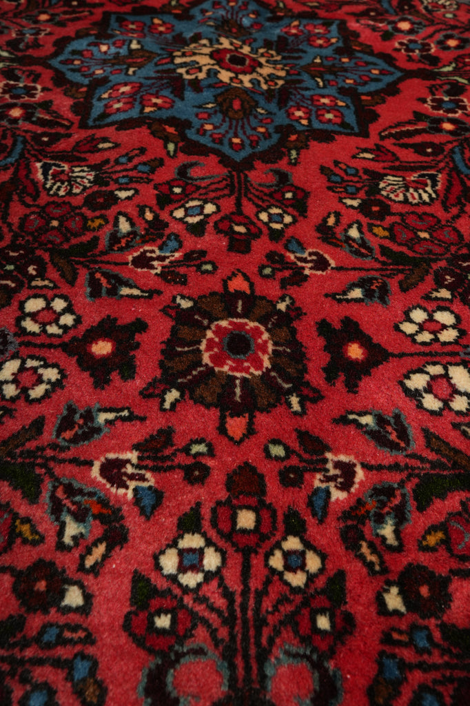 7 x 7 Dull Red Fine Persian Bakhtiari Rug #B-72424