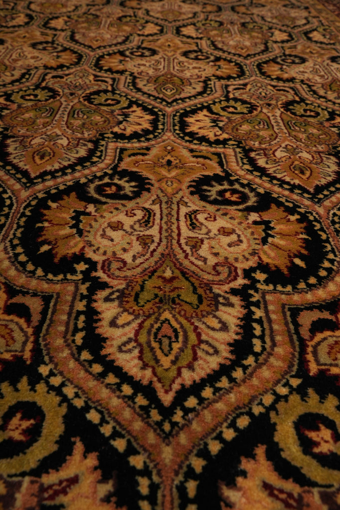 5.9 x 8.9 Quality Hand-Knotted Jaipour Rug Black Burgundy Lustrous Natural Wool #PIX-6798