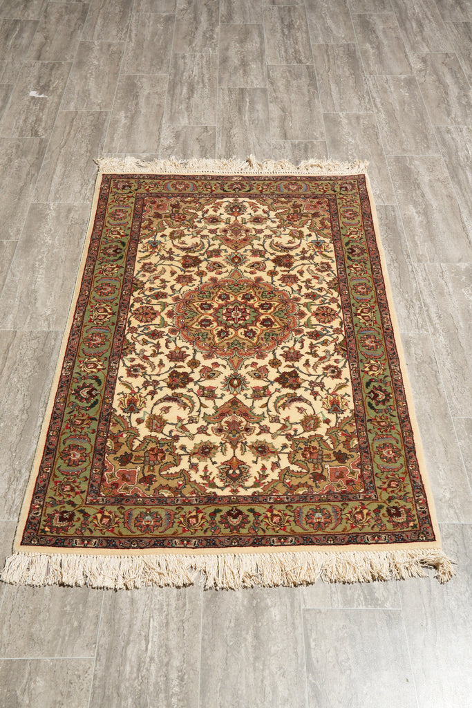 3 x 4.10Authentic Persian Tabriz Rug Fine Quality 400 KPSI