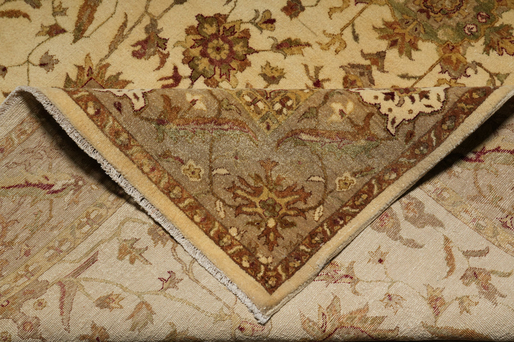 6 x 9 Beige, Green Hand-Knotted Agra Rug #PIX-15573