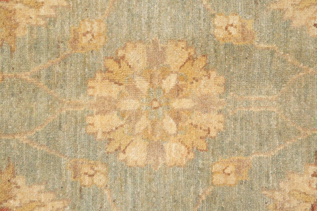 8.10 x 12 Chobi Peshawar handmade Rug Neutral Green Gold #F-4233