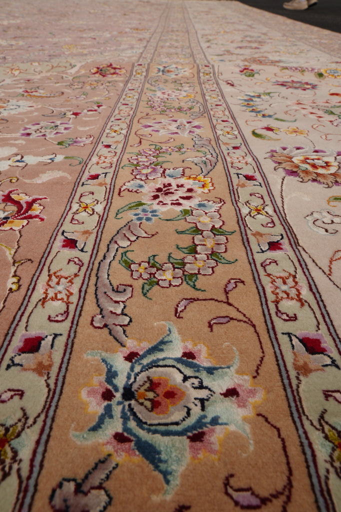 19.6 x 29.6 HANDMADE Amazing Rare Rug Super Fine 500 KPSI Wool and Silk 70 Raj Persian Tabriz Rug Mansion Oversize SIGNED Best of The Best ONE OF A KIND Iran #PIX-11827