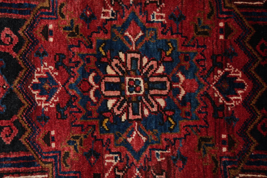 7.5 x 9.4 Salmon Red Persian Heriz Rug #B-82346