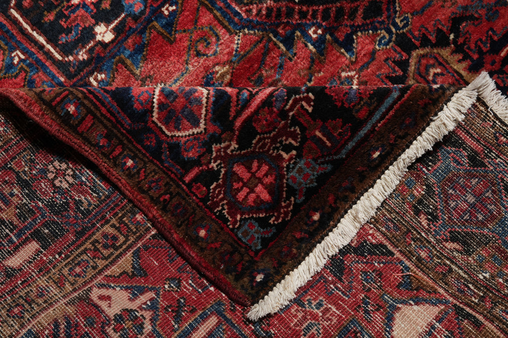 7.5 x 9.4 Salmon Red Persian Heriz Rug #B-82346