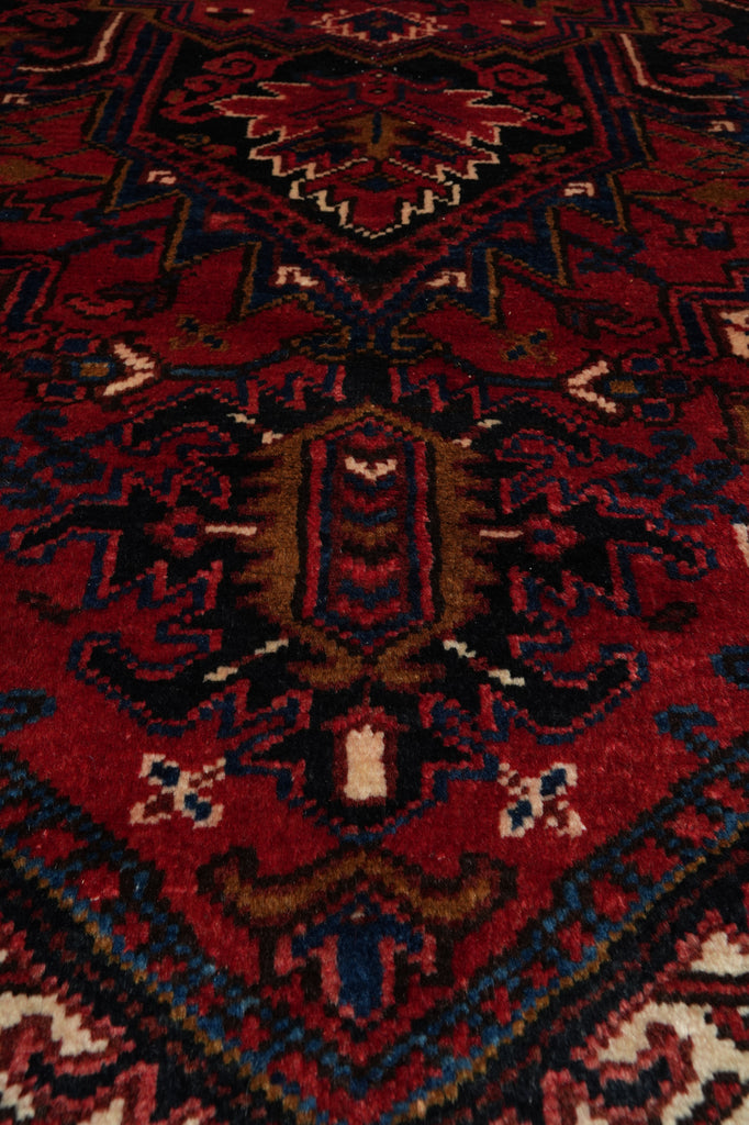 7.5 x 9.4 Salmon Red Persian Heriz Rug #B-82346