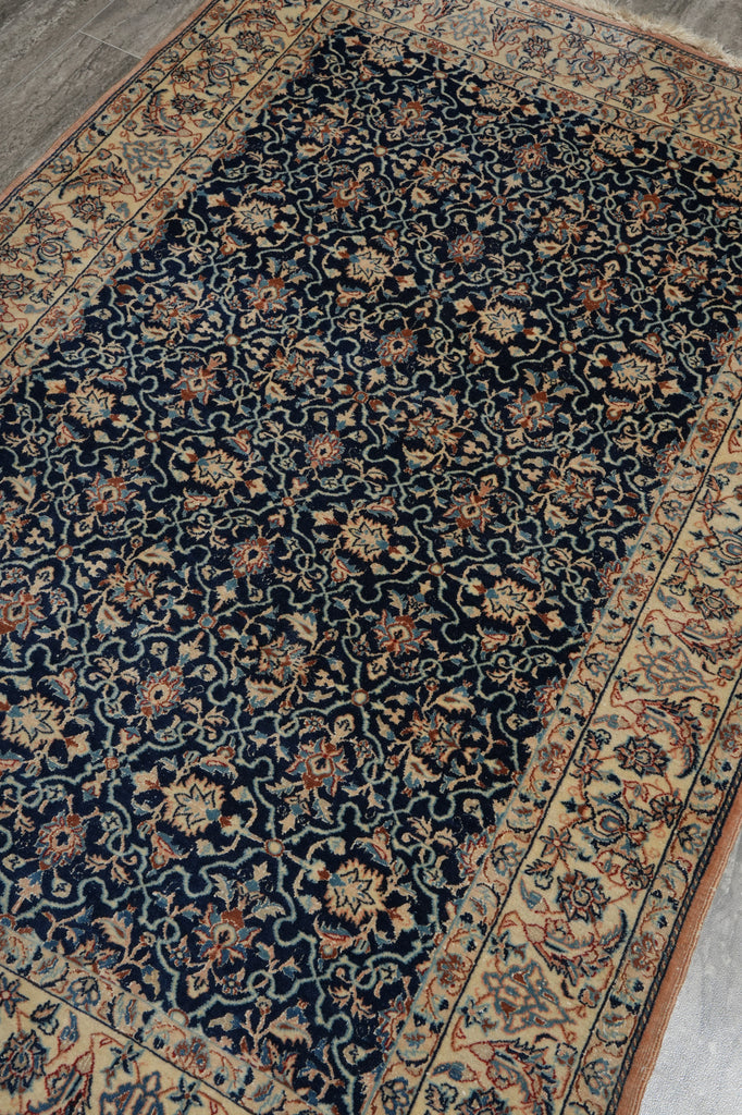 3.7 x 5.5 Fine Authentic Persian Nain Rug 6 LA Wool and Silk 400 KPSI #F-6573