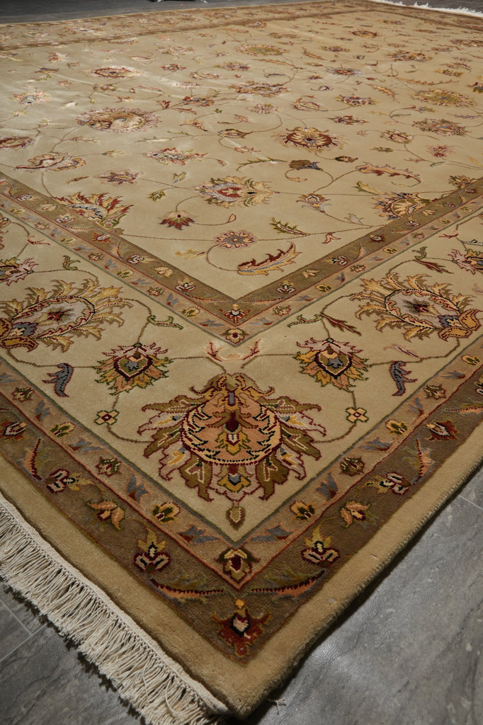 10 x 15.6 Fine Quality Large Wool & Silk Rug #PIX-17209