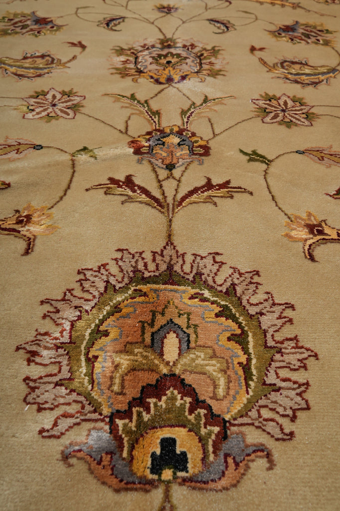 10 x 15.6 Fine Quality Large Wool & Silk Rug #PIX-17209