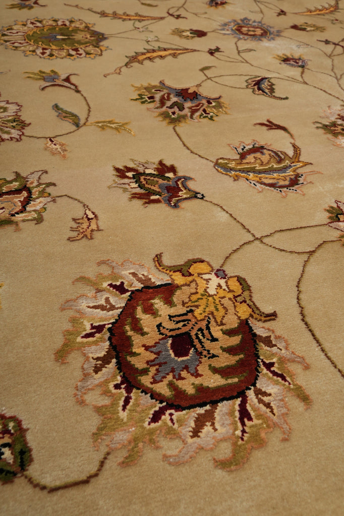 10 x 15.6 Fine Quality Large Wool & Silk Rug #PIX-17209
