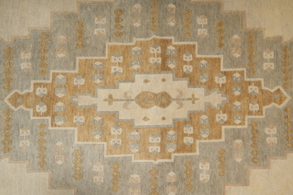 Patterned rug with geometric design in brown and beige tones