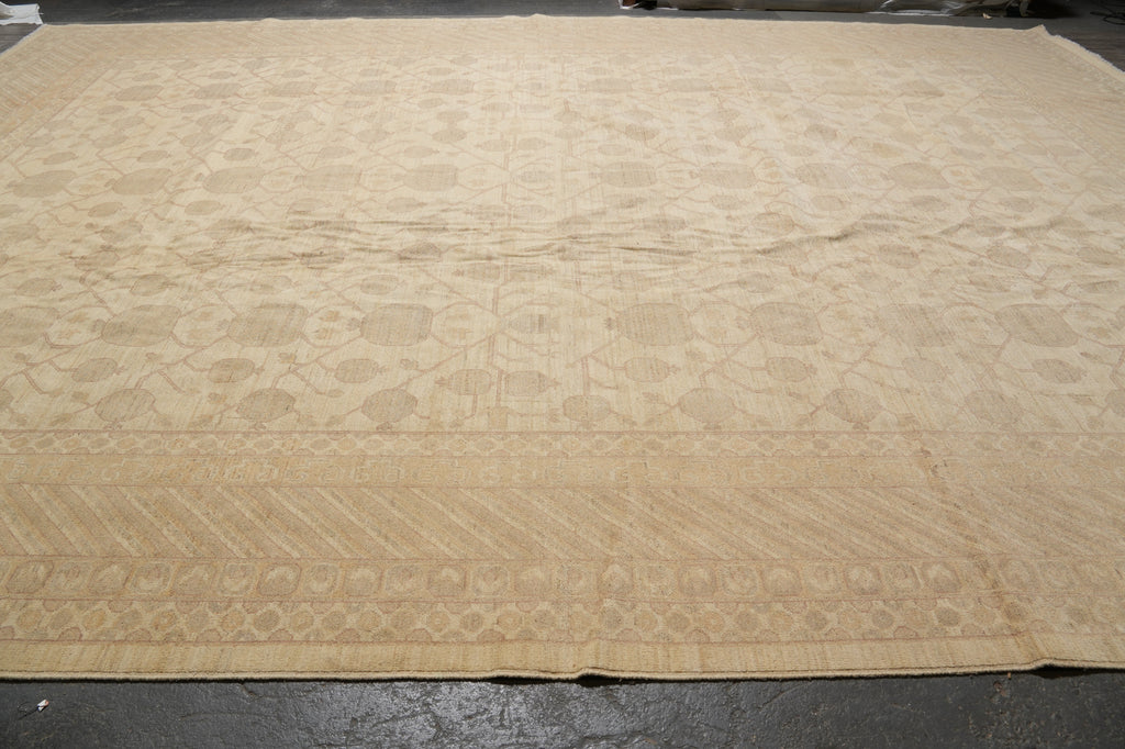 14.2 x 19.10 Oversize Natural Chobi Rug Soft Pale Washed Out Colors Sale