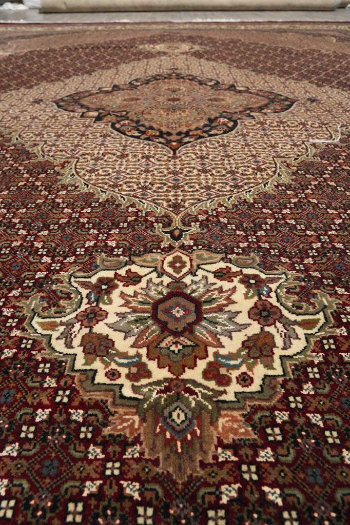 9.9 x 13.4 High Quality Wool and Silk Tabriz Mahi Rug Black Handmade India #F-4268