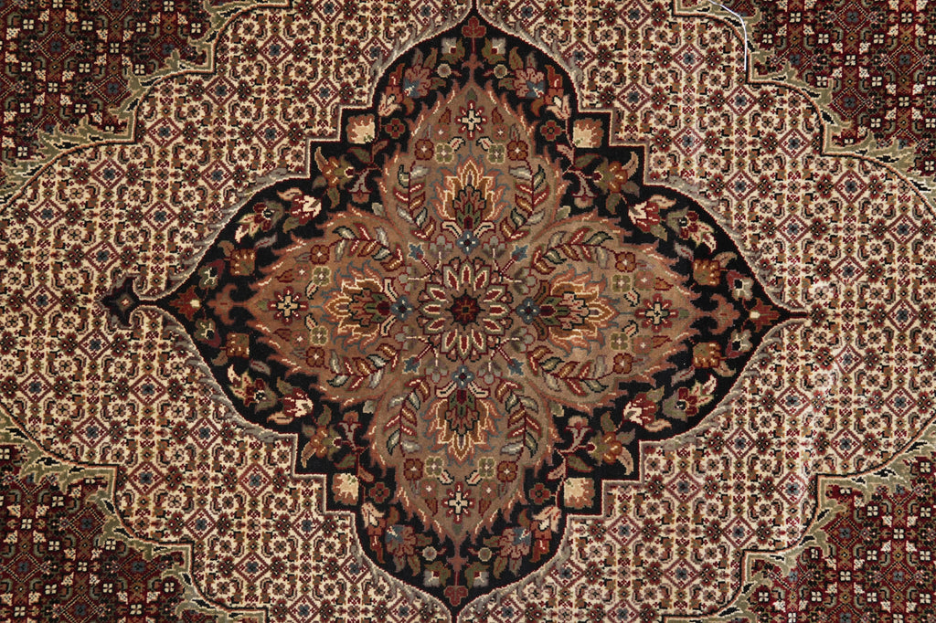 9.9 x 13.4 High Quality Wool and Silk Tabriz Mahi Rug Black Handmade India #F-4268