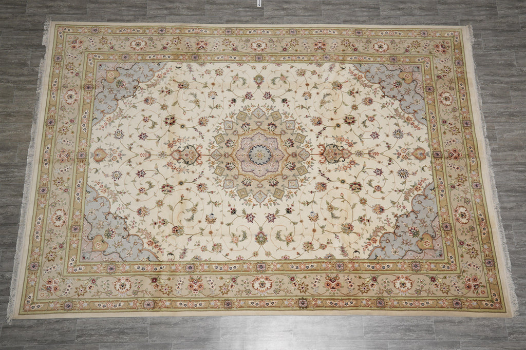 9.7 x 14 High Quality Wool and Silk Sino Tabriz #F-4269