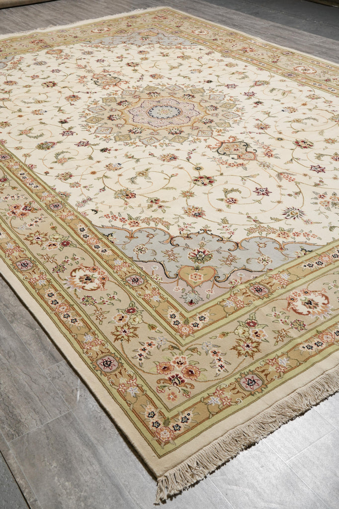 9.7 x 14 High Quality Wool and Silk Sino Tabriz #F-4269