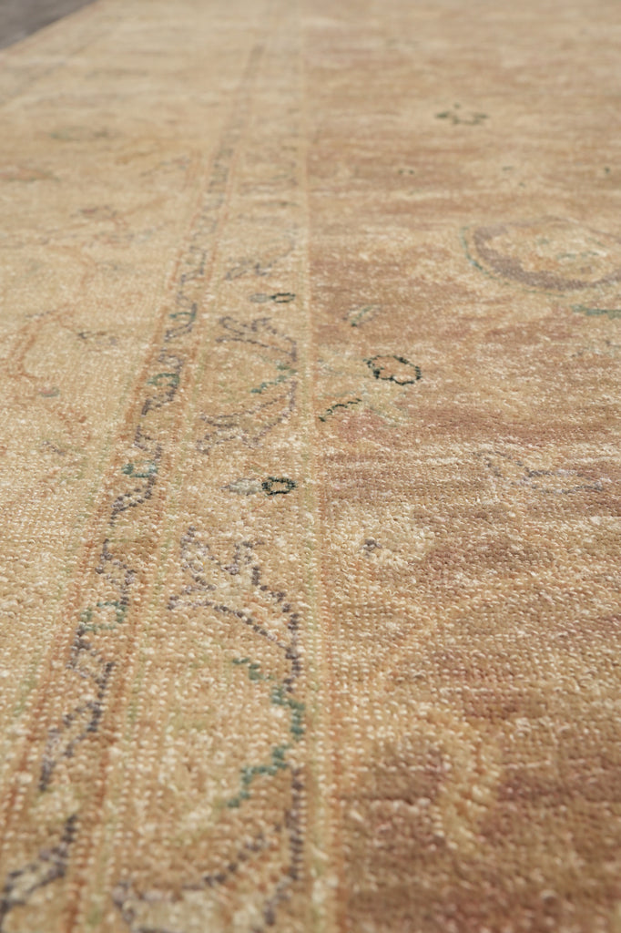 8.10 x 11.7 Neutral Colors Brown Handmade Wool Rug #F-4284