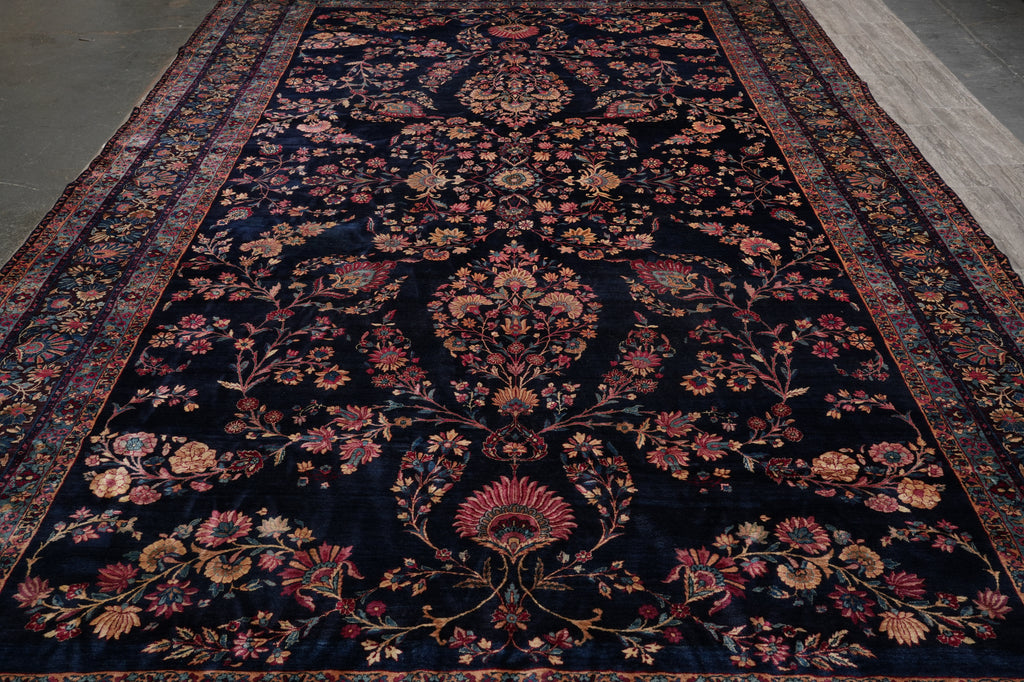 10.6 x 18 Antique Persian Sarouk Mohajeran Rug #PIX-26617