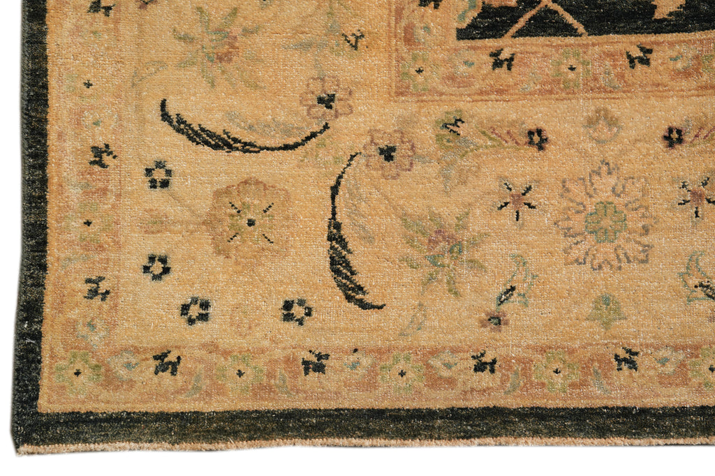 8.11 x 11.5 Fine Ghazni Wool Handmade Zigler Rug Black #F-4286