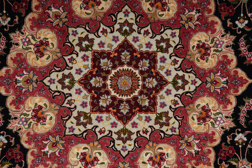 8.3 x 8.4 Fine-Weave High Quality Genuine Hand-Knotted Persian Tabriz Round Rug Wool and Silk 400+ KPSI #F-3190