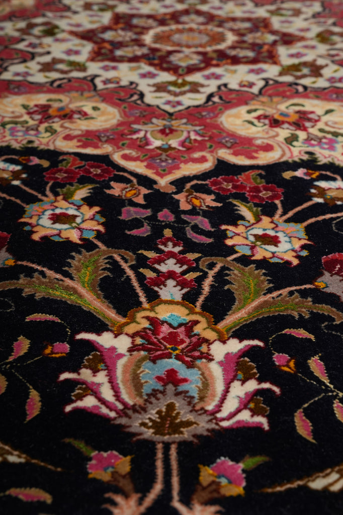 8.3 x 8.4 Fine-Weave High Quality Genuine Hand-Knotted Persian Tabriz Round Rug Wool and Silk 400+ KPSI #F-3190